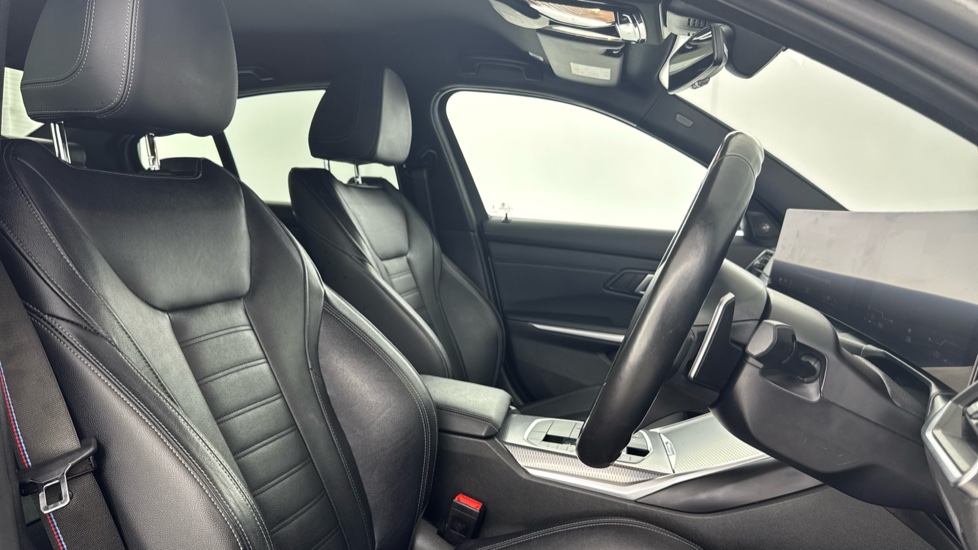 BMW 3 Series 320i M Sport 4dr Step Auto Petrol Saloon - Image 11