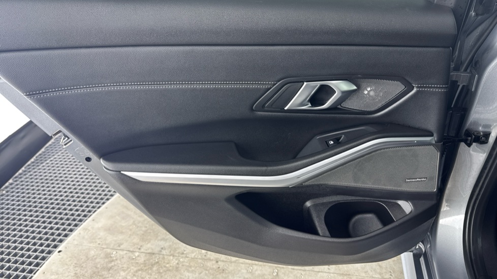 BMW 3 Series 320i M Sport 4dr Step Auto Petrol Saloon - Image 37