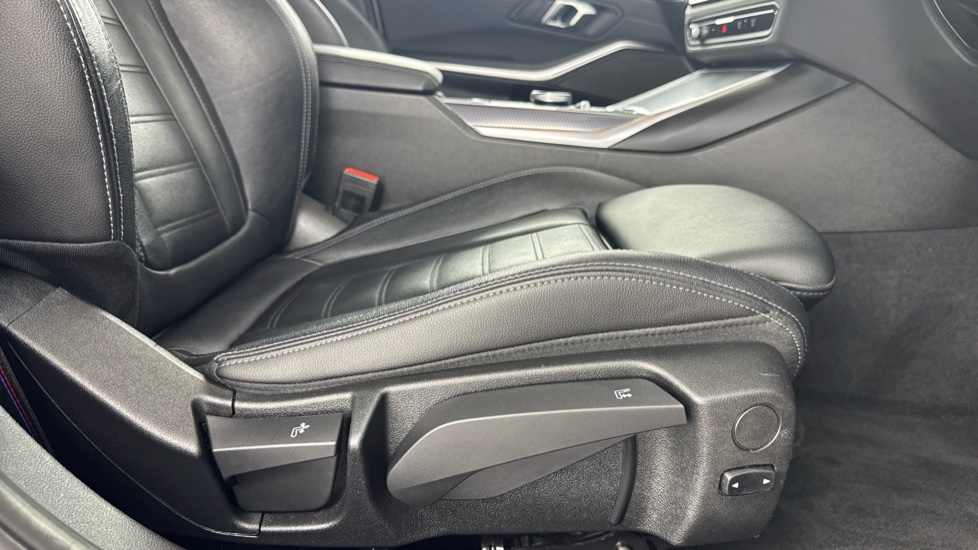 BMW 3 Series 320i M Sport 4dr Step Auto Petrol Saloon - Image 44