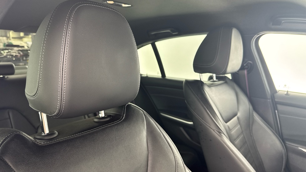BMW 3 Series 320i M Sport 4dr Step Auto Petrol Saloon - Image 46