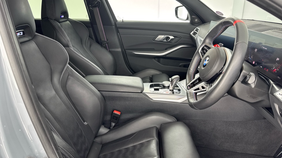BMW M3 xDrive Competition M 5dr Step Auto Petrol Estate - Image 11