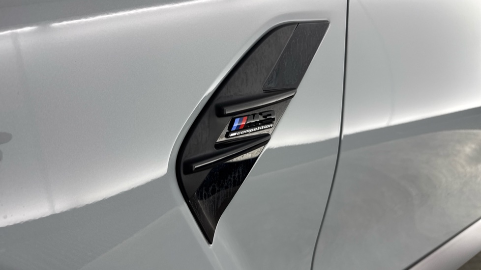 BMW M3 xDrive Competition M 5dr Step Auto Petrol Estate - Image 34
