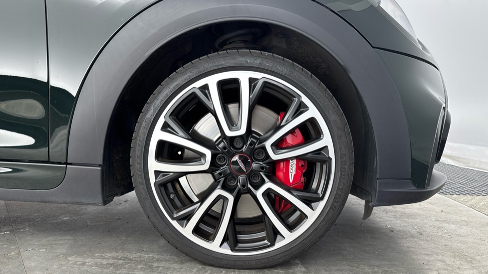 MINI Hatchback 2.0 John Cooper Works Premium 3dr Auto Petrol Hatchback - Image 14