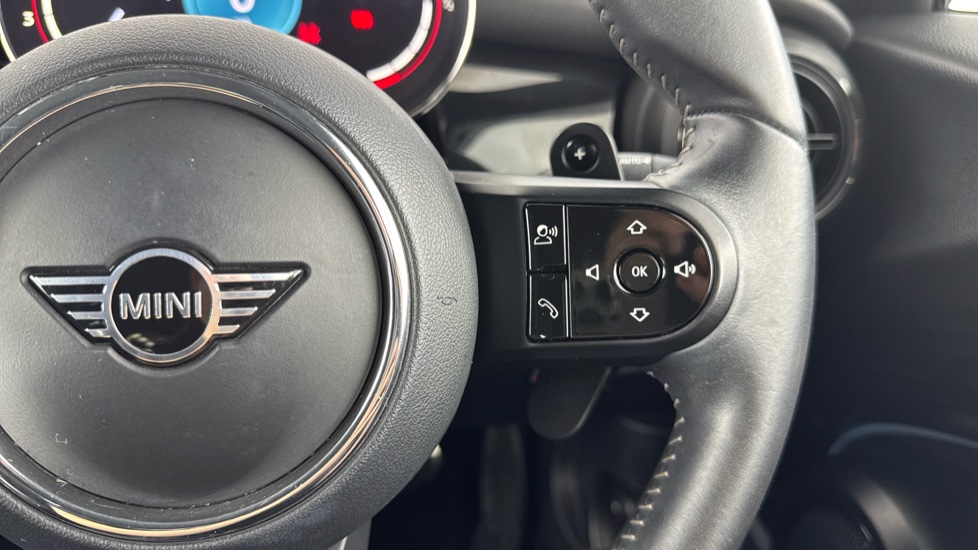 MINI Hatchback 2.0 John Cooper Works Premium 3dr Auto Petrol Hatchback - Image 18