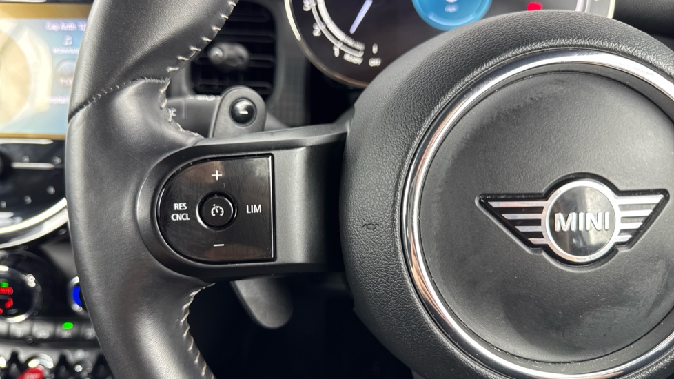 MINI Convertible 2.0 Cooper S Seaside Edition 2dr Auto Petrol Convertible - Image 17