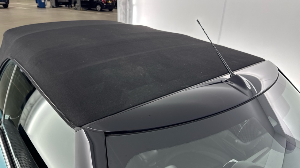 MINI Convertible 2.0 Cooper S Seaside Edition 2dr Auto Petrol Convertible - Image 21