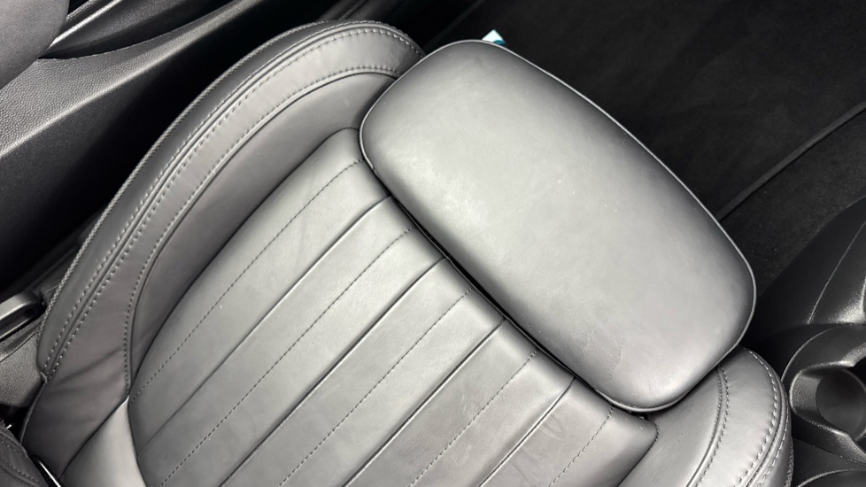 MINI Convertible 2.0 Cooper S Seaside Edition 2dr Auto Petrol Convertible - Image 49