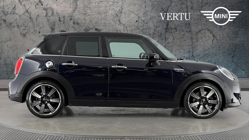 MINI Hatchback 2.0 Cooper S Exclusive 5dr Auto Petrol Hatchback - Image 3