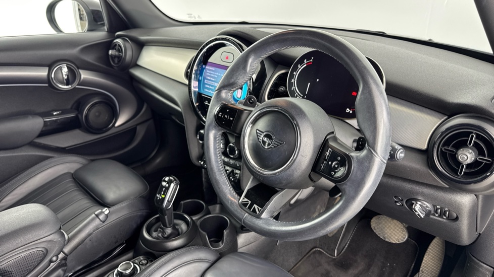 MINI Hatchback 2.0 Cooper S Exclusive 5dr Auto Petrol Hatchback - Image 6