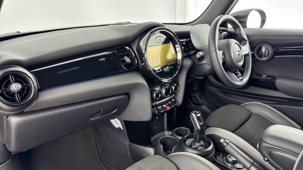 MINI Hatchback 2.0 Cooper S Sport 3dr Auto Petrol Hatchback - Image 7
