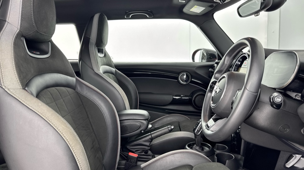 MINI Hatchback 2.0 Cooper S Sport 3dr Auto Petrol Hatchback - Image 11