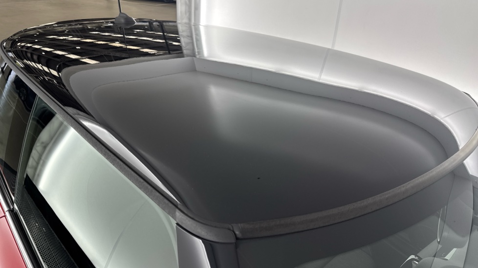 MINI Hatchback 135kW Cooper S Level 2 33kWh 3dr Auto Electric Hatchback - Image 21