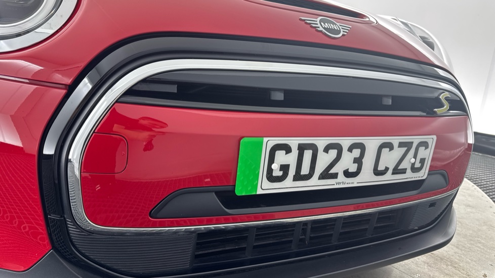MINI Hatchback 135kW Cooper S Level 2 33kWh 3dr Auto Electric Hatchback - Image 32
