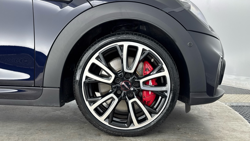 MINI Hatchback 2.0 John Cooper Works Premium 3dr Auto Petrol Hatchback - Image 14