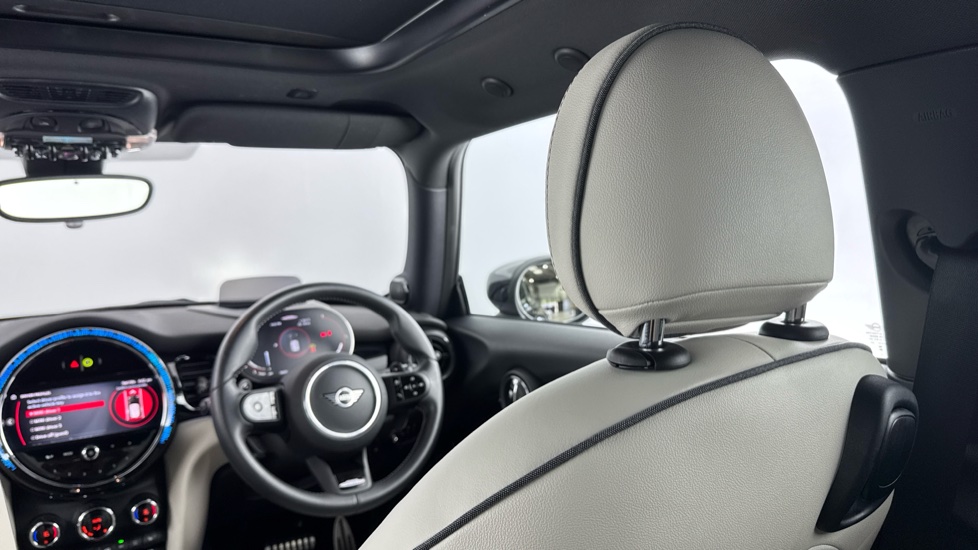 MINI Hatchback 2.0 John Cooper Works Premium 3dr Auto Petrol Hatchback - Image 37