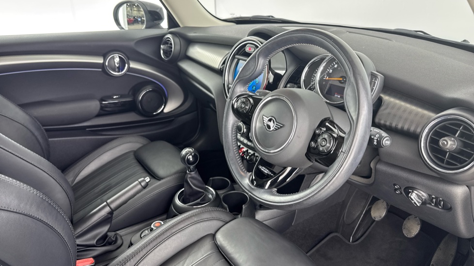 MINI Hatchback 1.5 Cooper Exclusive II 3dr Petrol Hatchback - Image 6