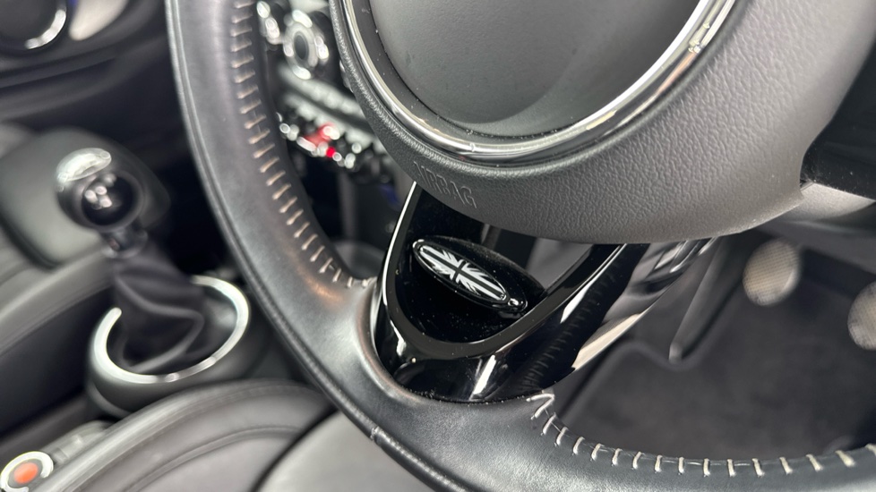 MINI Hatchback 1.5 Cooper Exclusive II 3dr Petrol Hatchback - Image 42
