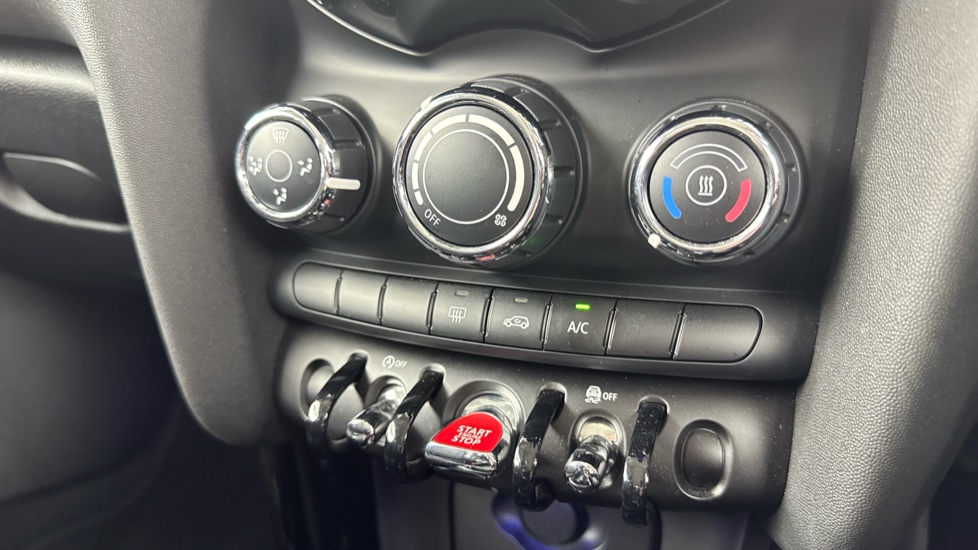 MINI Hatchback 1.5 Cooper Exclusive II 3dr Petrol Hatchback - Image 51