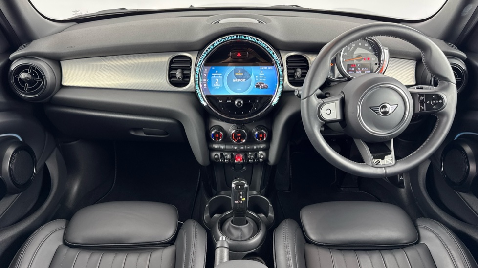 MINI Hatchback 1.5 Cooper Exclusive 5dr Auto [Comfort Pack] Petrol Hatchback - Image 4