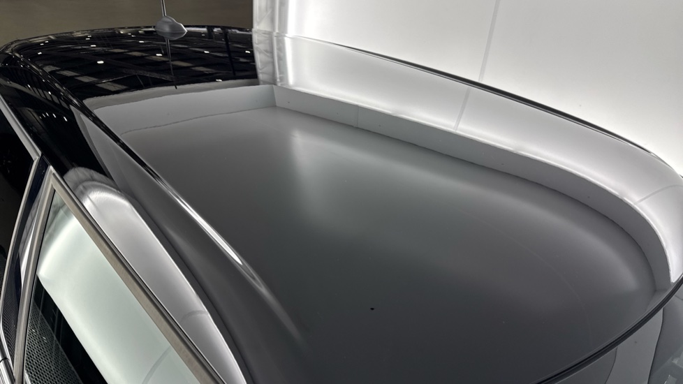 MINI Hatchback 1.5 Cooper Exclusive 5dr Auto [Comfort Pack] Petrol Hatchback - Image 21