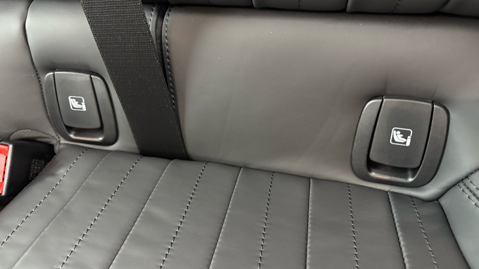 MINI Hatchback 1.5 Cooper Exclusive 5dr Auto [Comfort Pack] Petrol Hatchback - Image 35