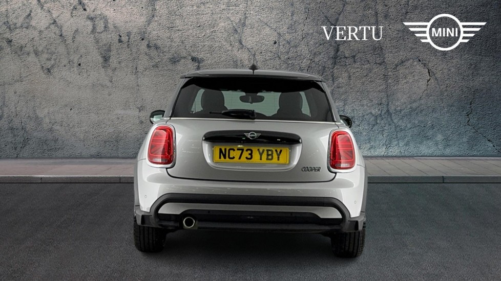 MINI Hatchback 1.5 Cooper Exclusive Premium Plus 3dr Auto Petrol Hatchback - Image 15