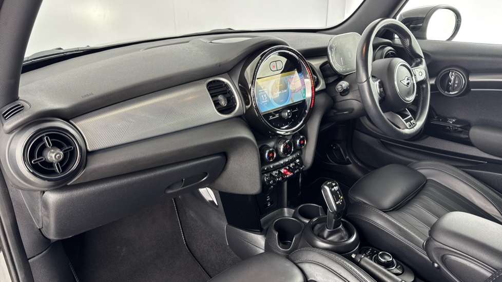 MINI Hatchback 1.5 Cooper Exclusive Premium Plus 3dr Auto Petrol Hatchback - Image 7