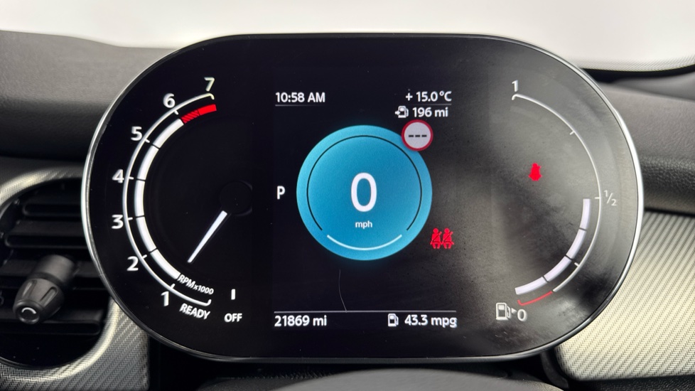 MINI Hatchback 1.5 Cooper Exclusive Premium Plus 3dr Auto Petrol Hatchback - Image 9
