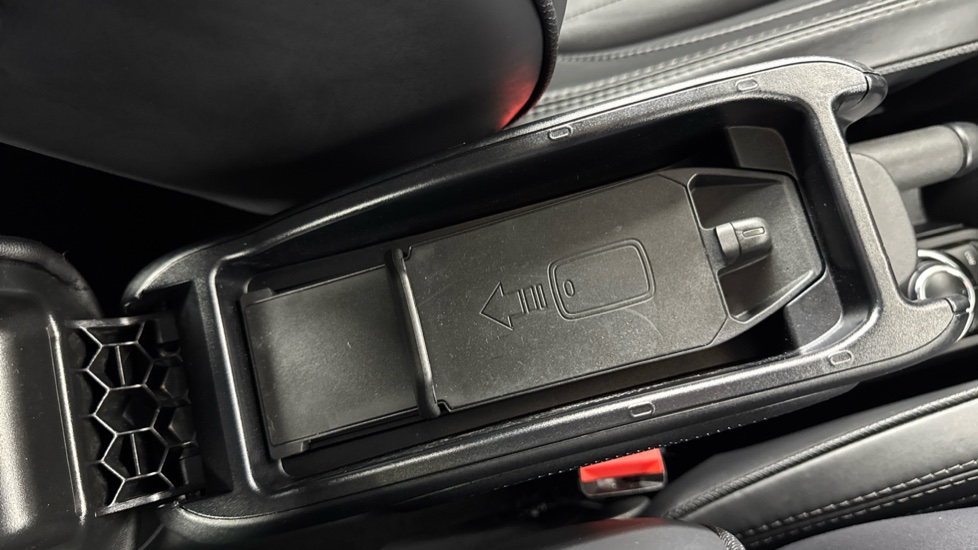 MINI Hatchback 1.5 Cooper Exclusive Premium Plus 3dr Auto Petrol Hatchback - Image 47