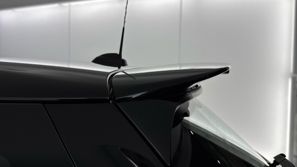 MINI Hatchback 1.5 Cooper Sport 5dr Auto [Comfort/Nav Pack] Petrol Hatchback - Image 27