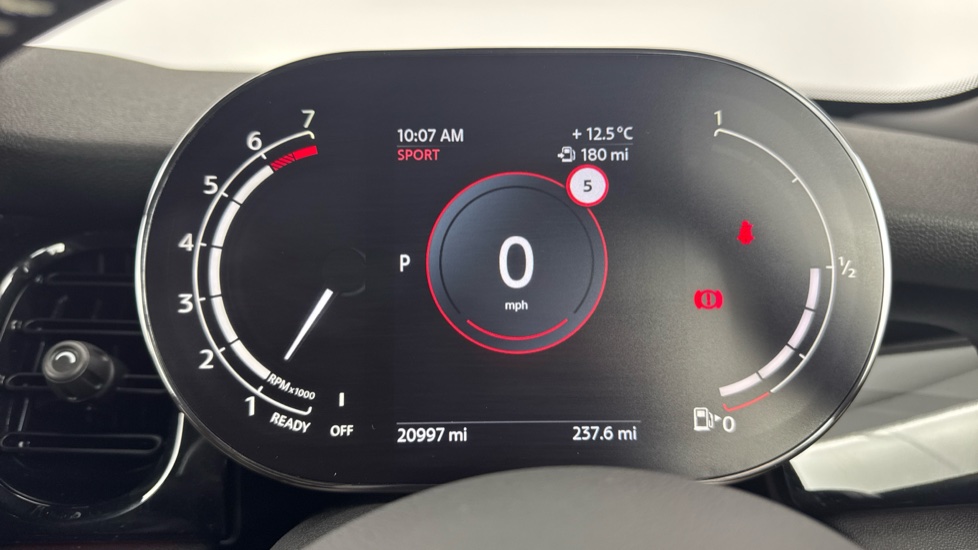 MINI Hatchback 1.5 Cooper Sport Premium 3dr Auto Petrol Hatchback - Image 9