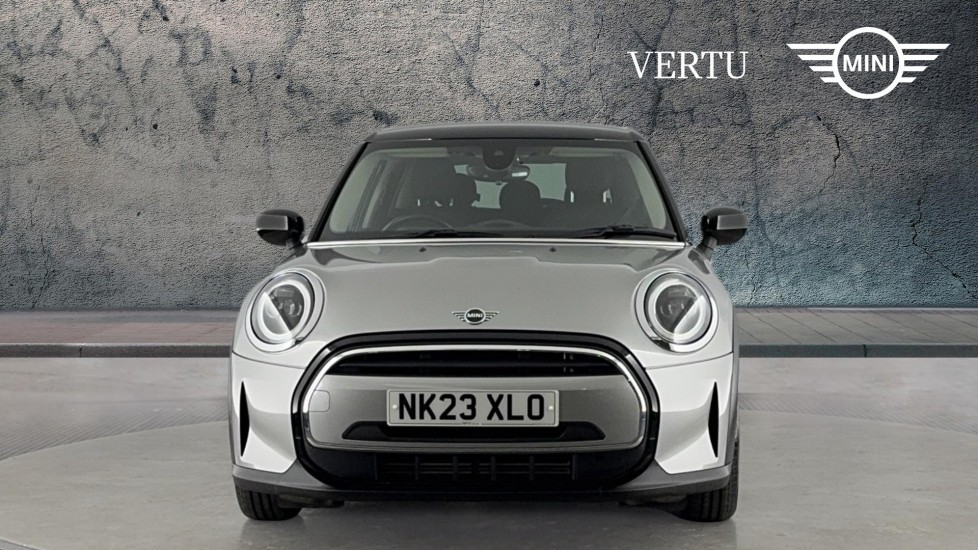 MINI Hatchback 1.5 Cooper Classic Premium 5dr Petrol Hatchback - Image 16