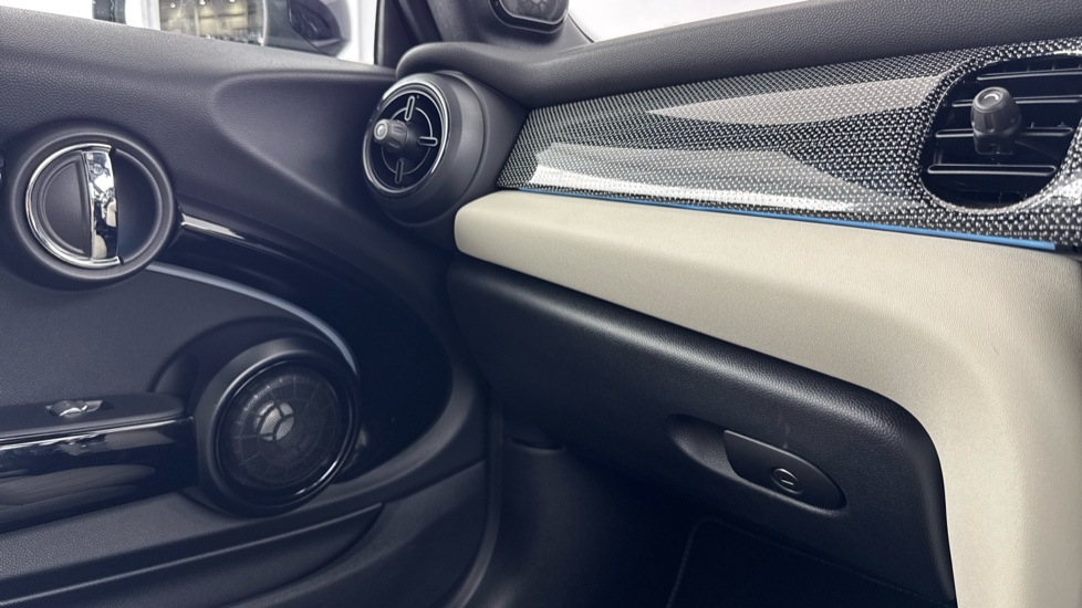 MINI Convertible 1.5 Cooper Exclusive Premium Plus 2dr Auto Petrol Convertible - Image 45