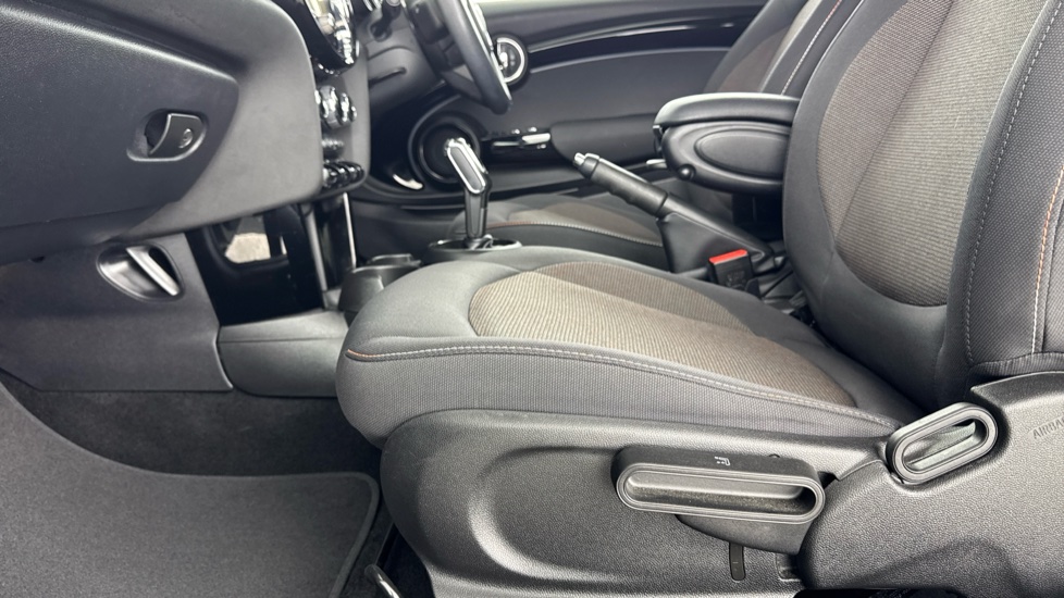 MINI Convertible 1.5 Cooper Classic 2dr Auto Petrol Convertible - Image 31