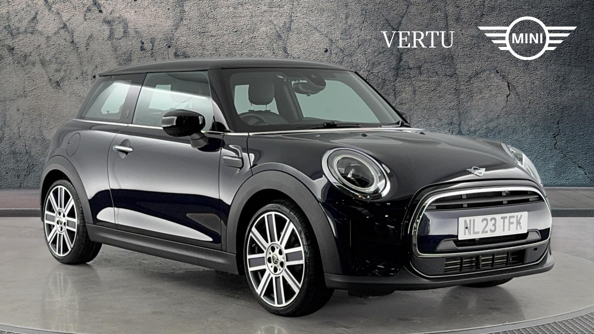 MINI Hatchback listing photo