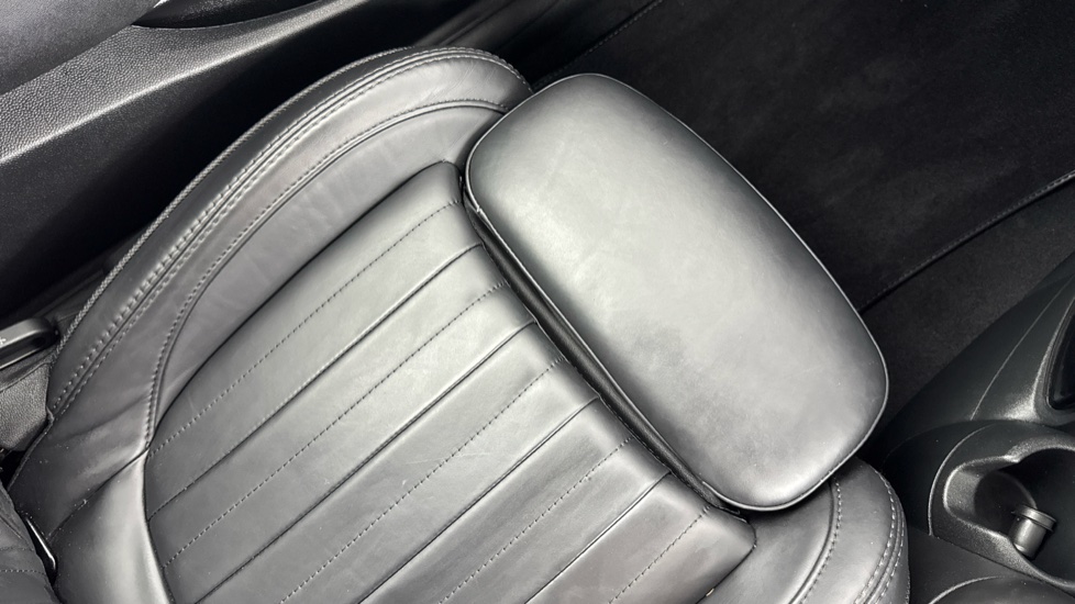 MINI Hatchback 1.5 Cooper Exclusive 3dr Auto Petrol Hatchback - Image 44