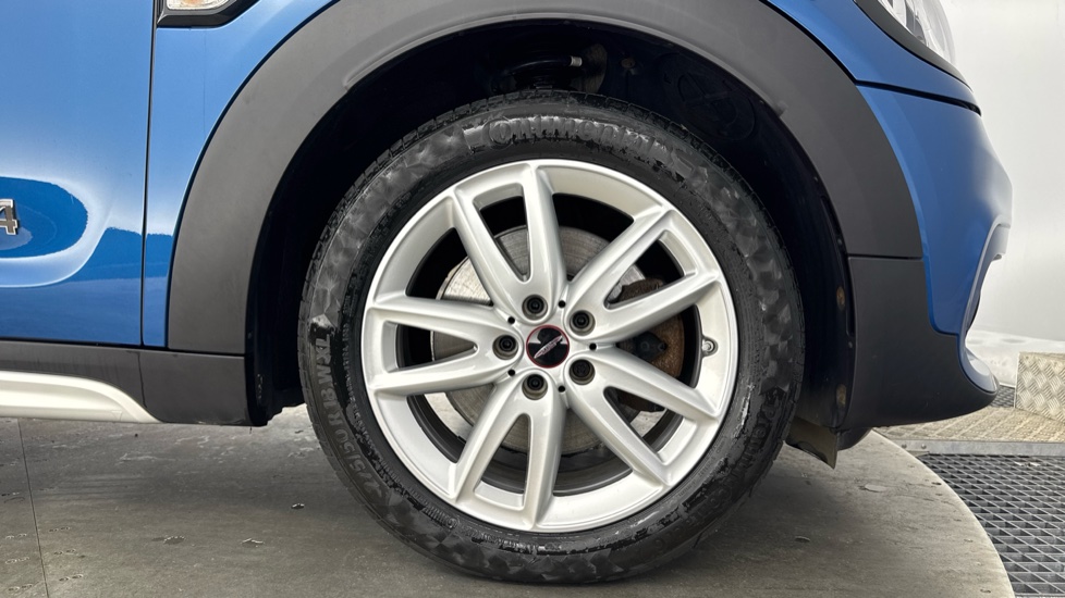 MINI Countryman 2.0 Cooper S Sport ALL4 5dr Auto Petrol Hatchback - Image 14