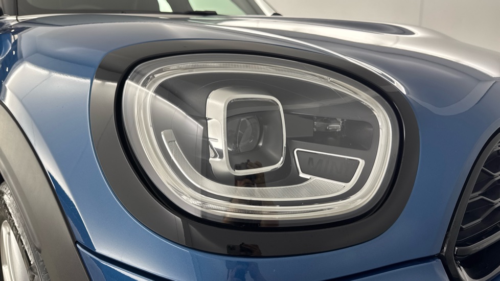 MINI Countryman 2.0 Cooper S Sport ALL4 5dr Auto Petrol Hatchback - Image 23