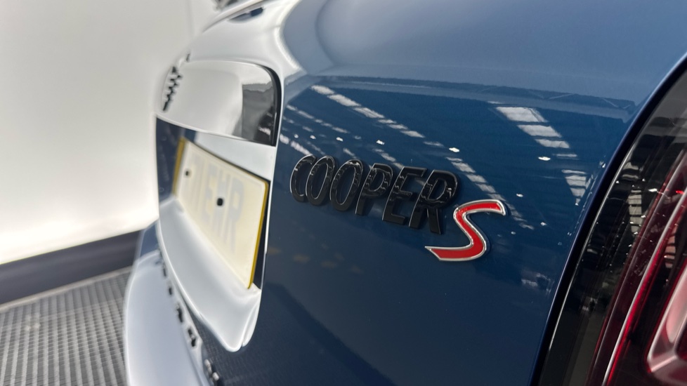 MINI Countryman 2.0 Cooper S Sport ALL4 5dr Auto Petrol Hatchback - Image 24