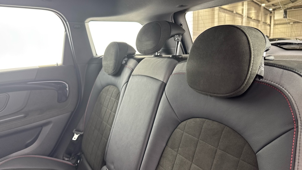 MINI Countryman 2.0 Cooper S Sport ALL4 5dr Auto Petrol Hatchback - Image 38