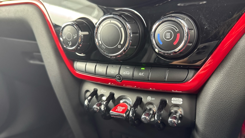 MINI Countryman 2.0 Cooper S Sport ALL4 5dr Auto Petrol Hatchback - Image 46