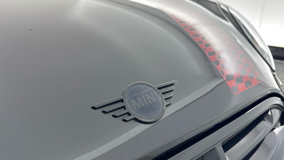 MINI Cooper 2.0 S Sport [Level 2] 3dr Auto Petrol Hatchback - Image 32