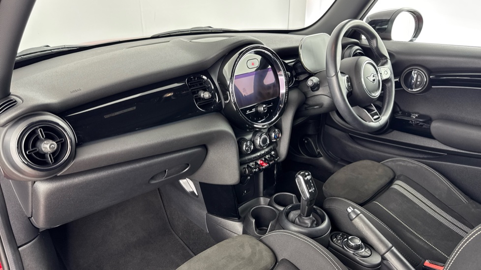 MINI Hatchback 1.5 Cooper Sport 3dr Auto Petrol Hatchback - Image 7