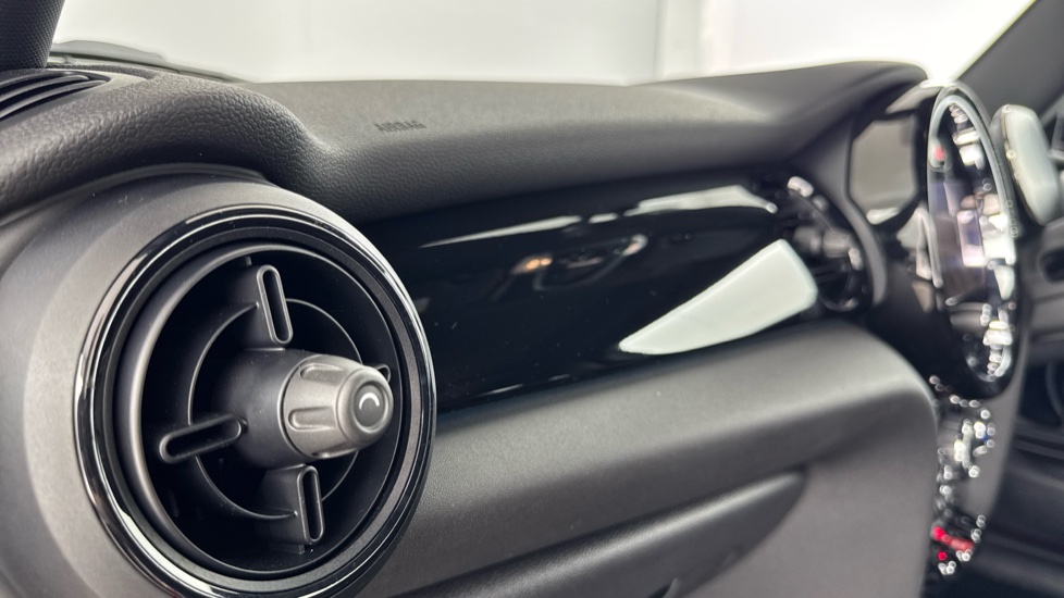 MINI Hatchback 1.5 Cooper Sport 3dr Auto Petrol Hatchback - Image 35