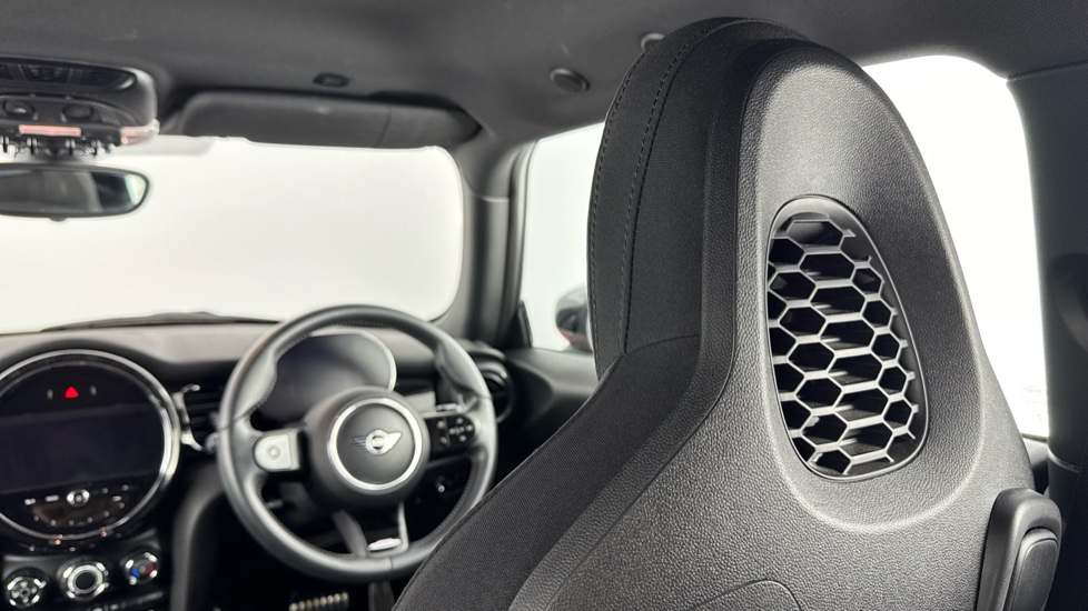 MINI Hatchback 1.5 Cooper Sport 3dr Auto Petrol Hatchback - Image 37