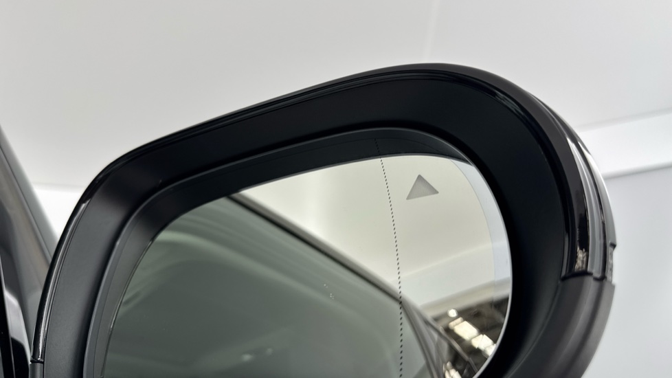 MINI Cooper 2.0 S Classic [Level 2] 5dr Auto Petrol Hatchback - Image 29