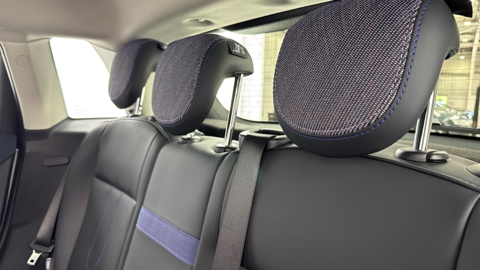 MINI Cooper 2.0 S Classic [Level 2] 5dr Auto Petrol Hatchback - Image 39