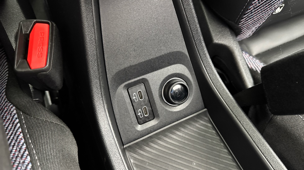 MINI Cooper 2.0 S Classic 5dr Auto Petrol Hatchback - Image 53
