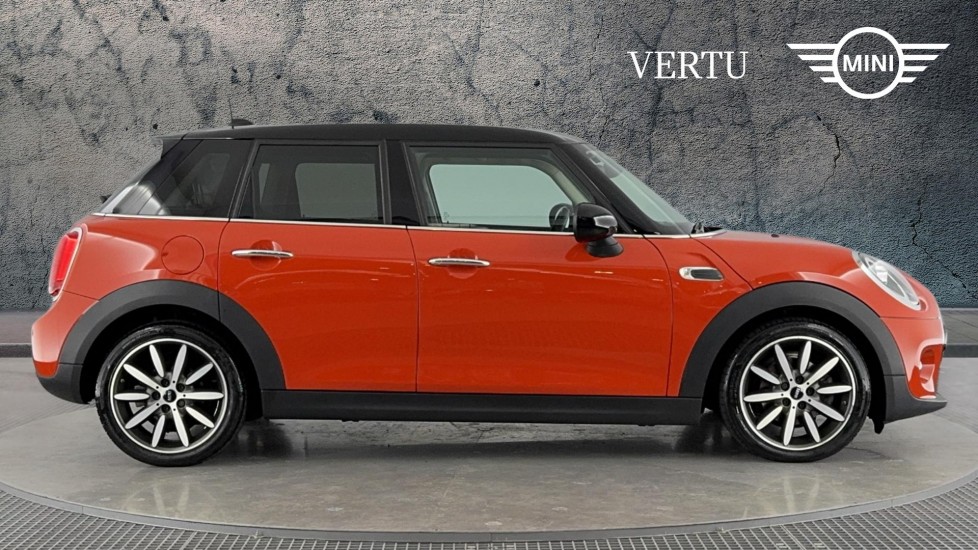MINI Hatchback 1.5 Cooper II 5dr Auto [Chili Pack] Petrol Hatchback - Image 3
