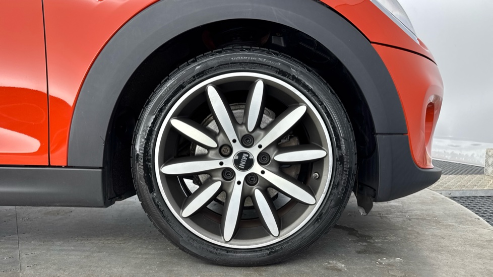 MINI Hatchback 1.5 Cooper II 5dr Auto [Chili Pack] Petrol Hatchback - Image 14